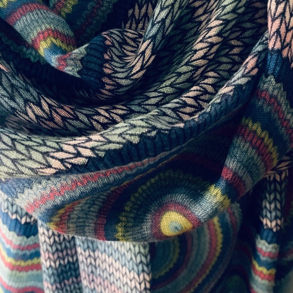 Spring Scarf - Picture 6 of 10